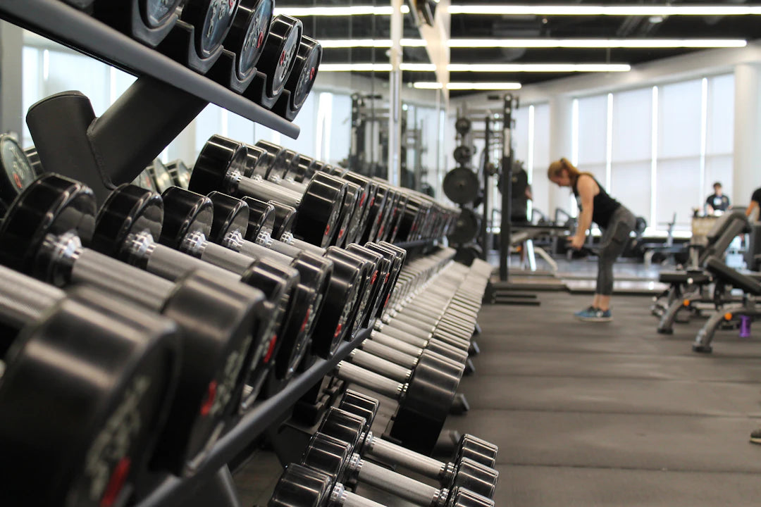 Smart Storage Solutions for Small Home Gyms